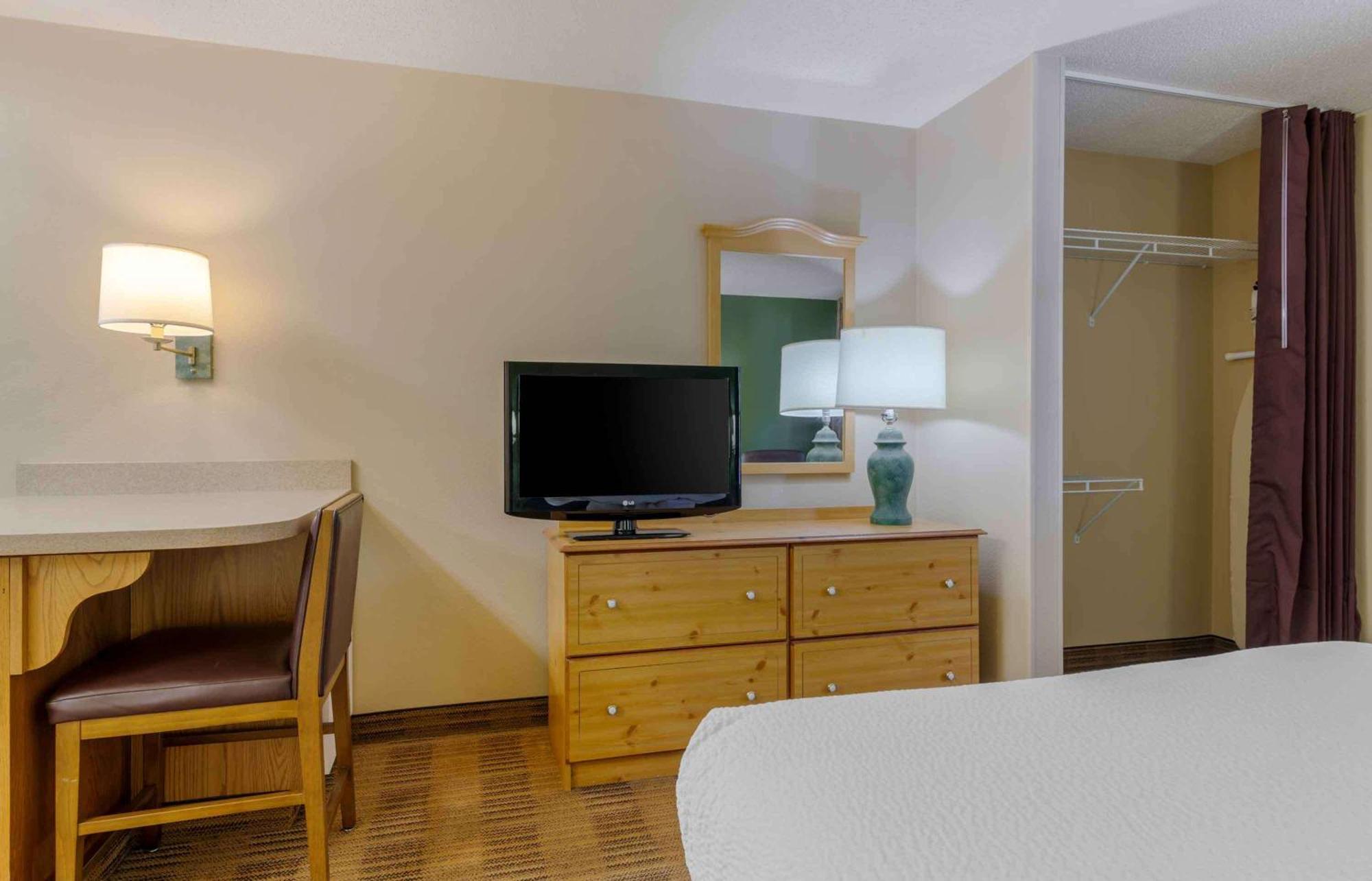 Hotel Extended America Select - Atlanta - Cumberland Mall 2*