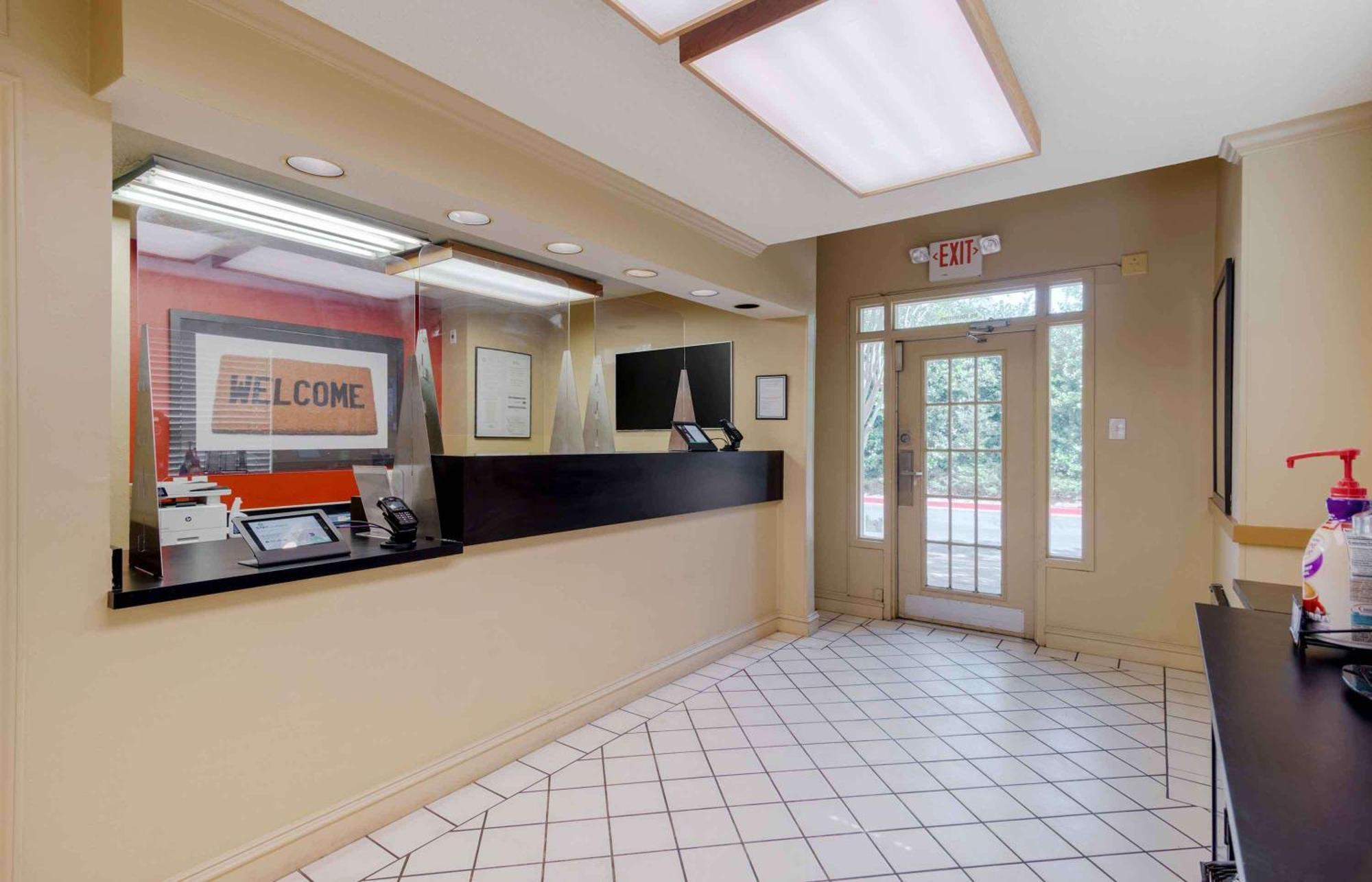 Hotel Extended America Select - Atlanta - Cumberland Mall 2*