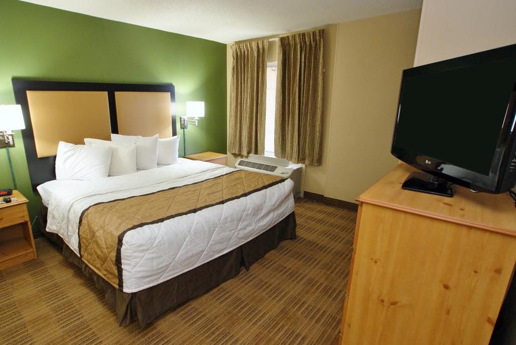 Hotel Extended America Select - Atlanta - Cumberland Mall 2*