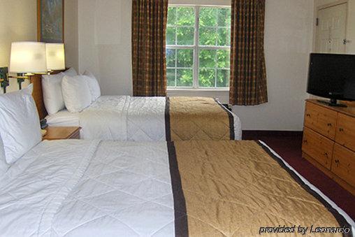 Extended America Select - Atlanta - Cumberland Mall Hotel 2*